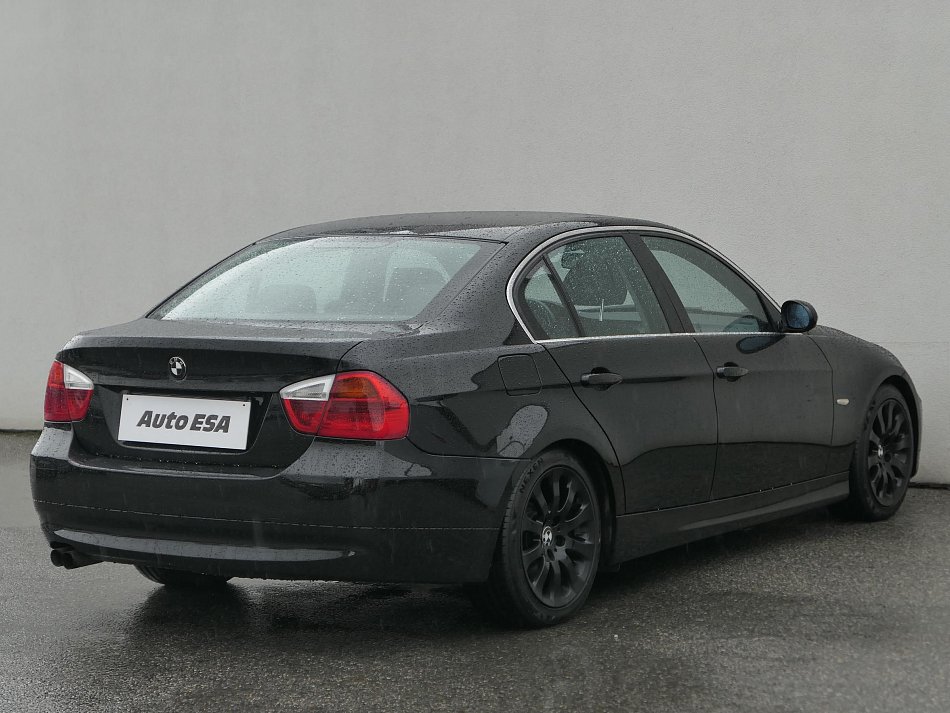 BMW Řada 3 2.5 i  325 i