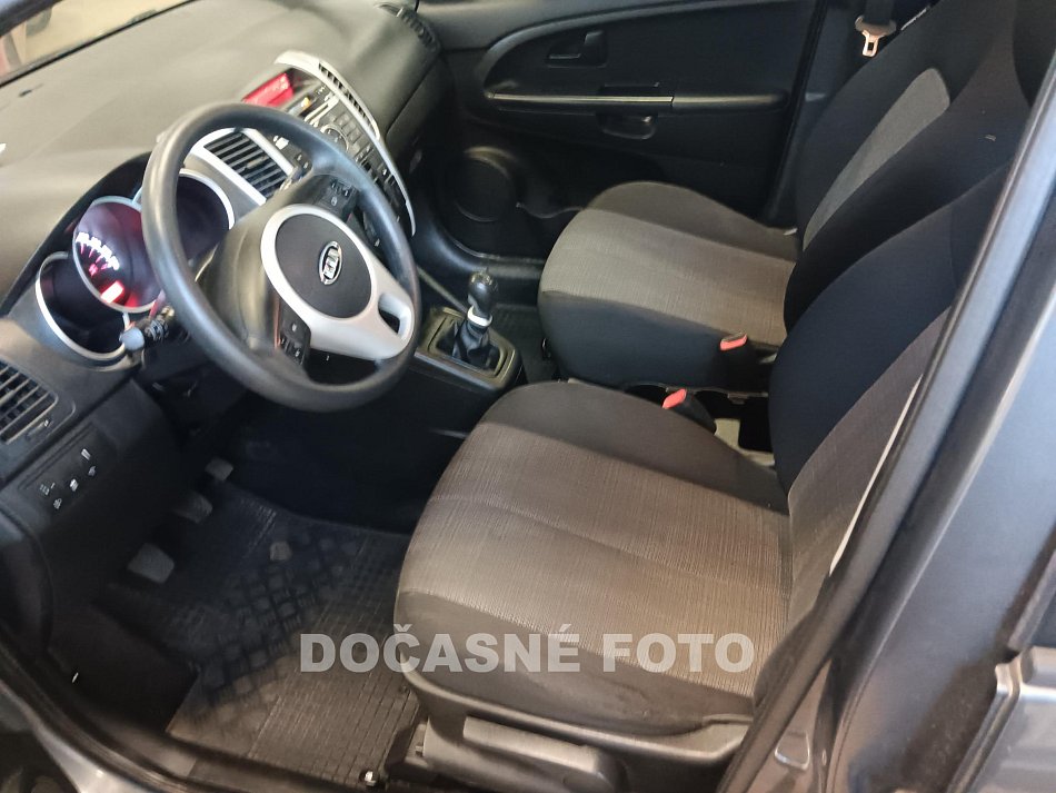 Kia Venga 1.4i 