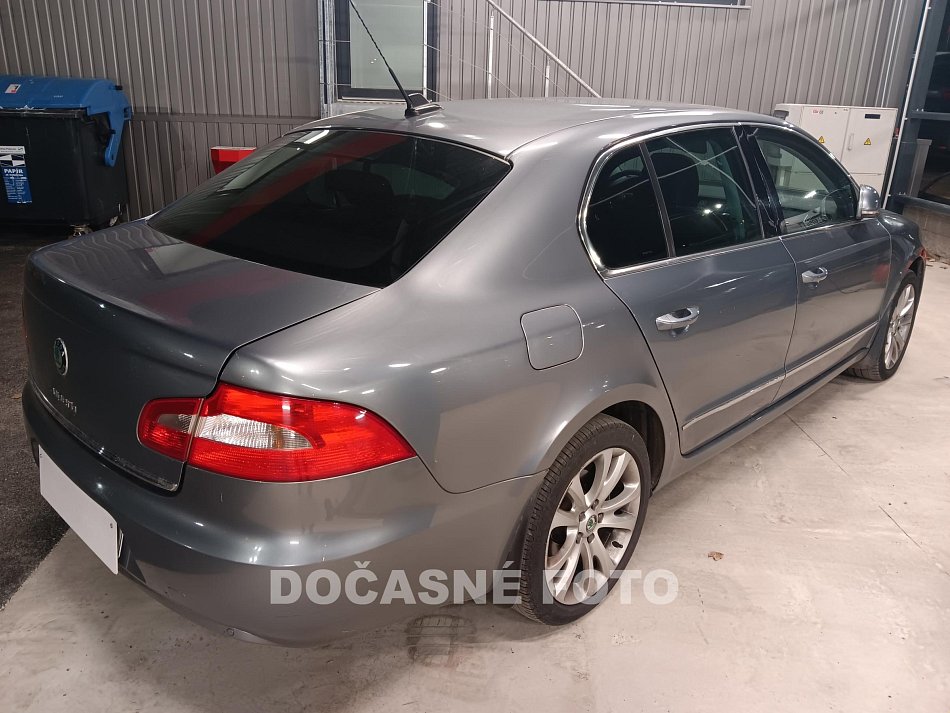 Škoda Superb II 2.0TDi Elegance 4x4