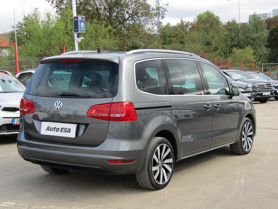 Volkswagen Sharan 2.0TDi Highline 7míst