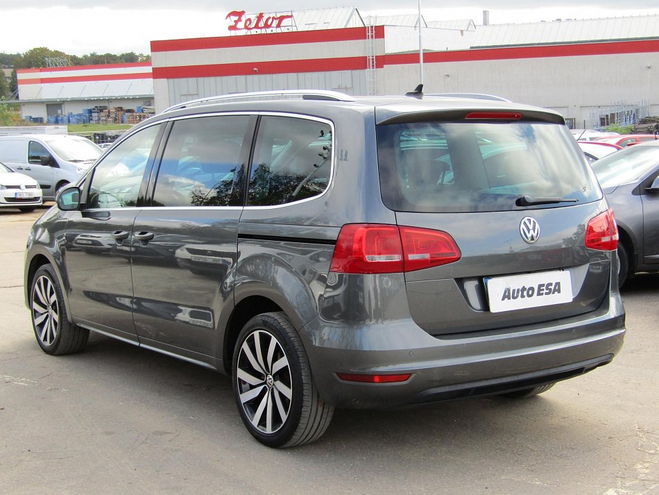 Volkswagen Sharan 2.0TDi Highline 7míst