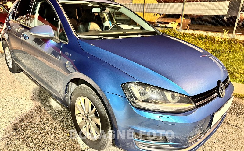 Volkswagen Golf 1.2 TSi 