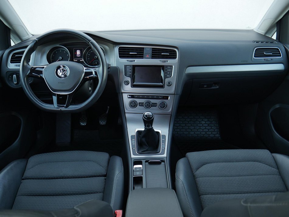 Volkswagen Golf 1.2 TSi 