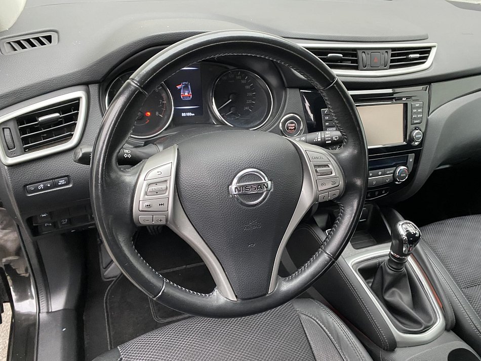 Nissan Qashqai 1.6 DIG-T Tekna