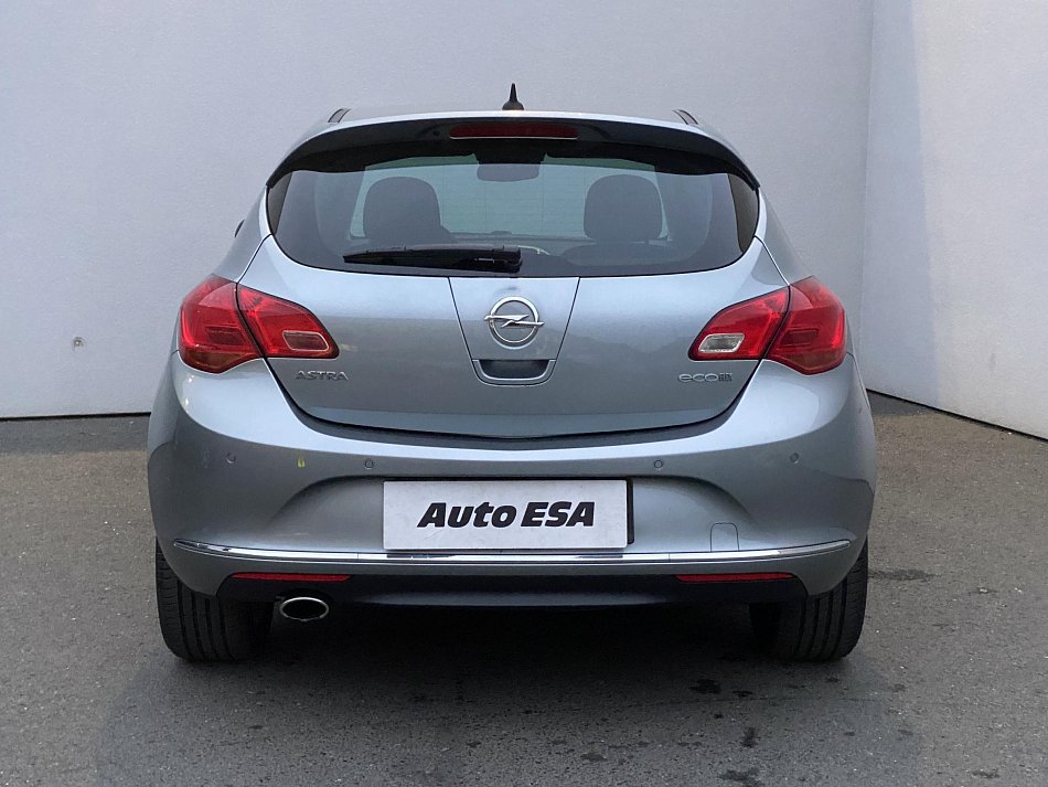 Opel Astra 2.0 CDTi Active