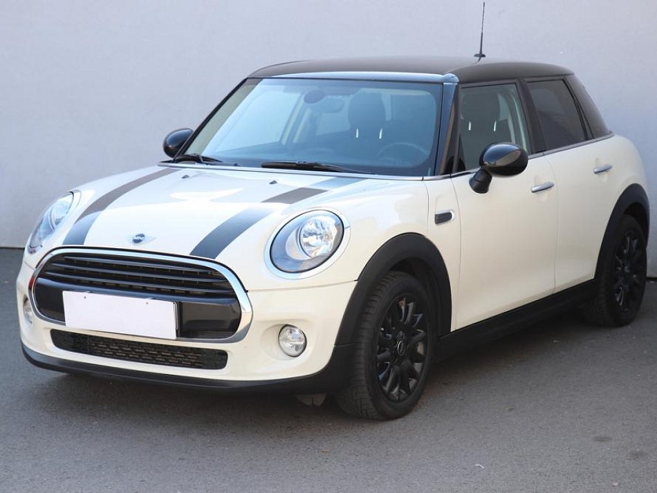 Mini Cooper 1.5 D 