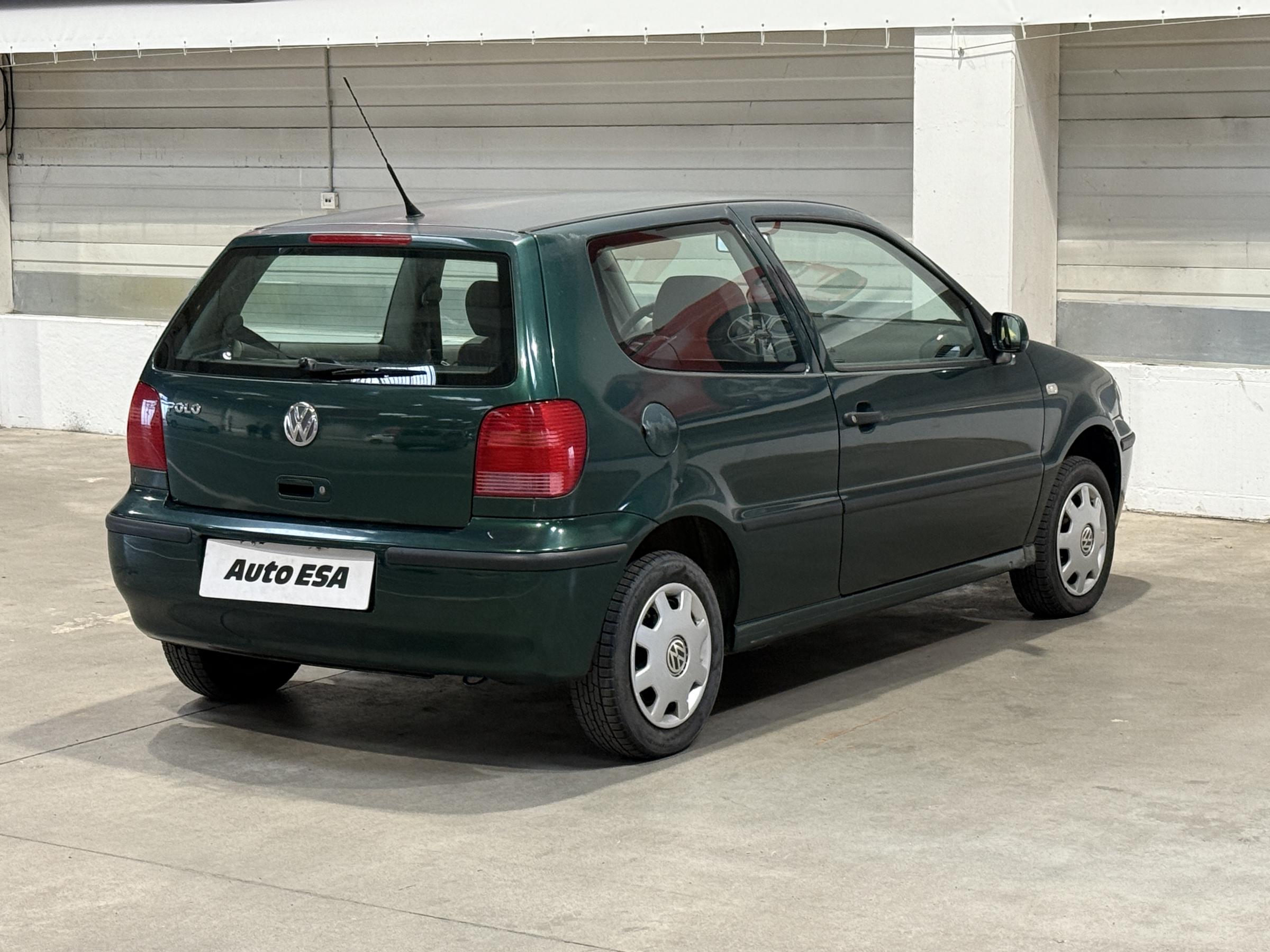 Volkswagen Polo, 2000 - pohled č. 4