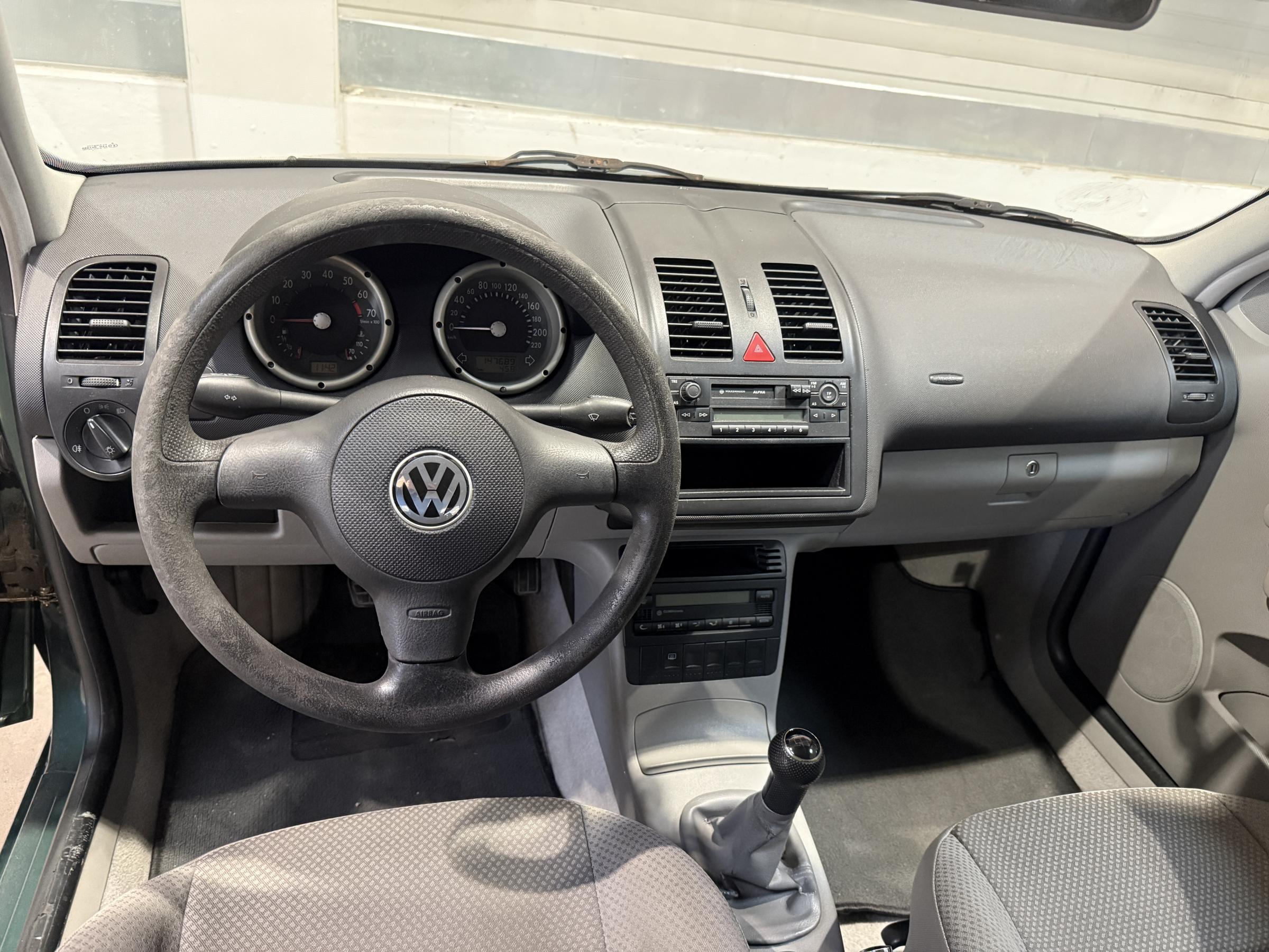 Volkswagen Polo, 2000 - pohled č. 9