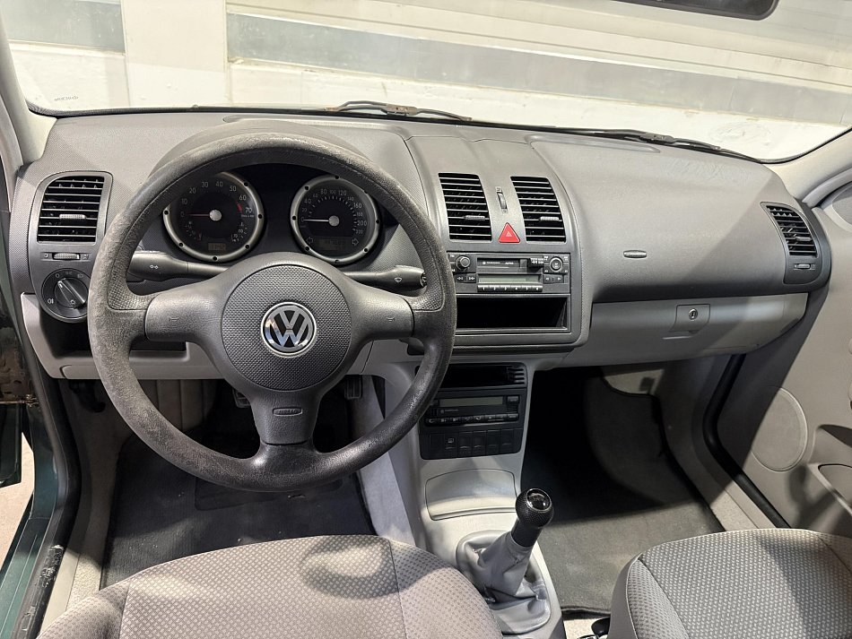 Volkswagen Polo 1.0i 