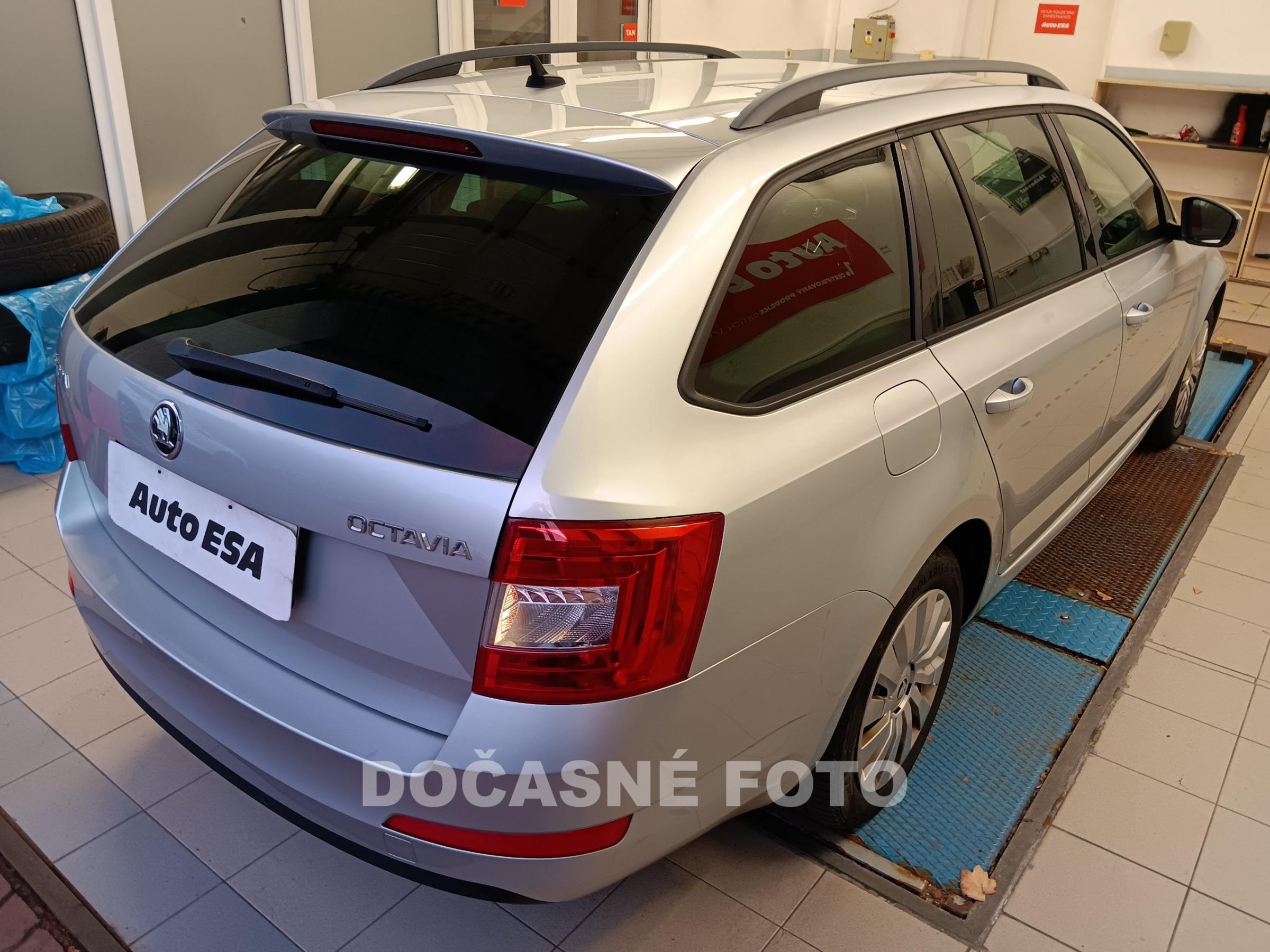 Škoda Octavia III, 2016 - pohled č. 2