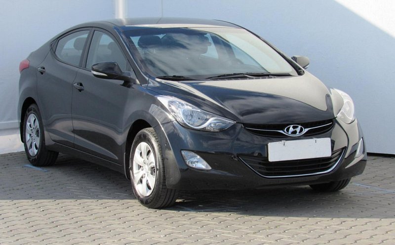 Hyundai Elantra 1.6 i 