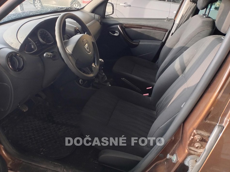 Dacia Duster 1.6i 