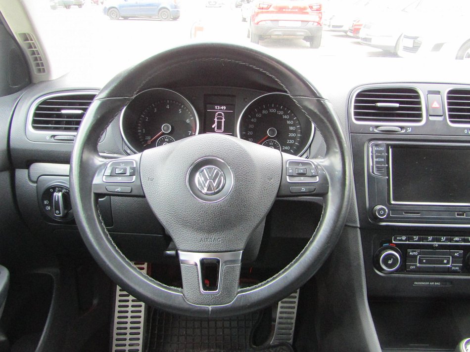 Volkswagen Golf 1.4 TSi 