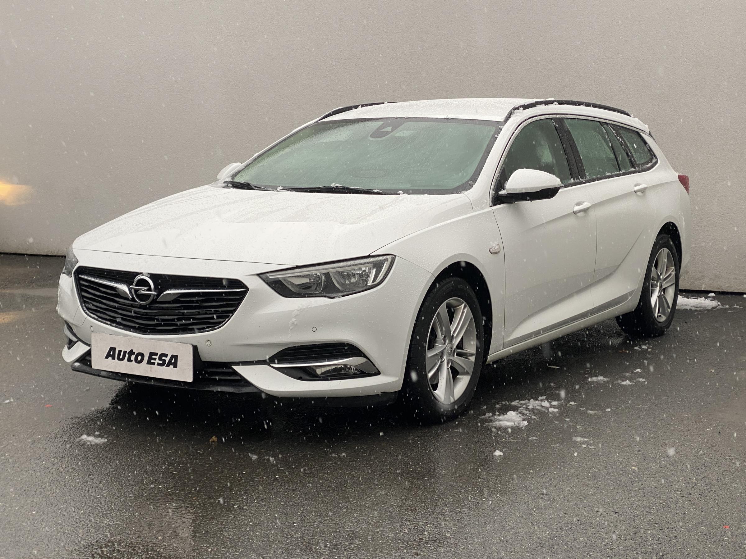 Opel Insignia, 2018 - pohled č. 3