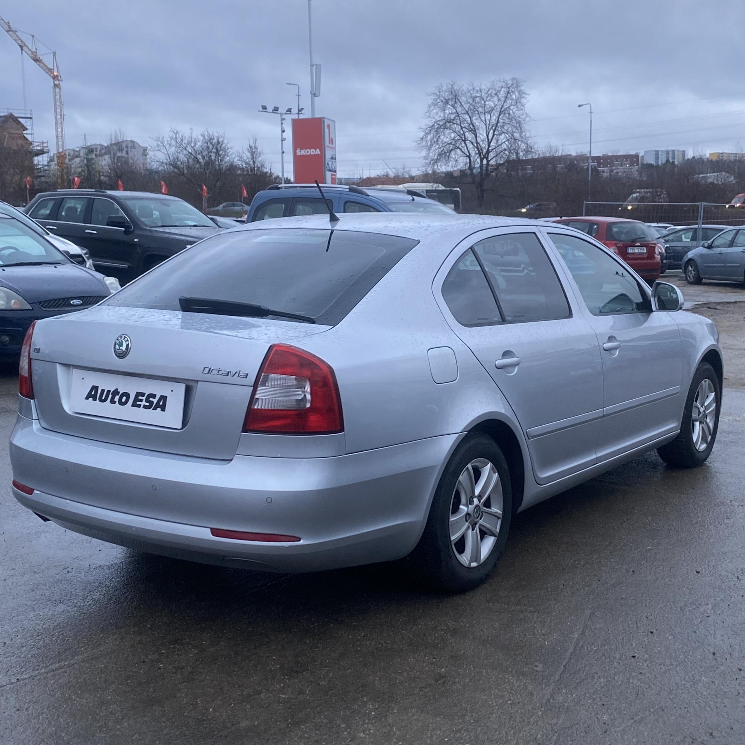 Škoda Octavia II, 2011 - pohled č. 4