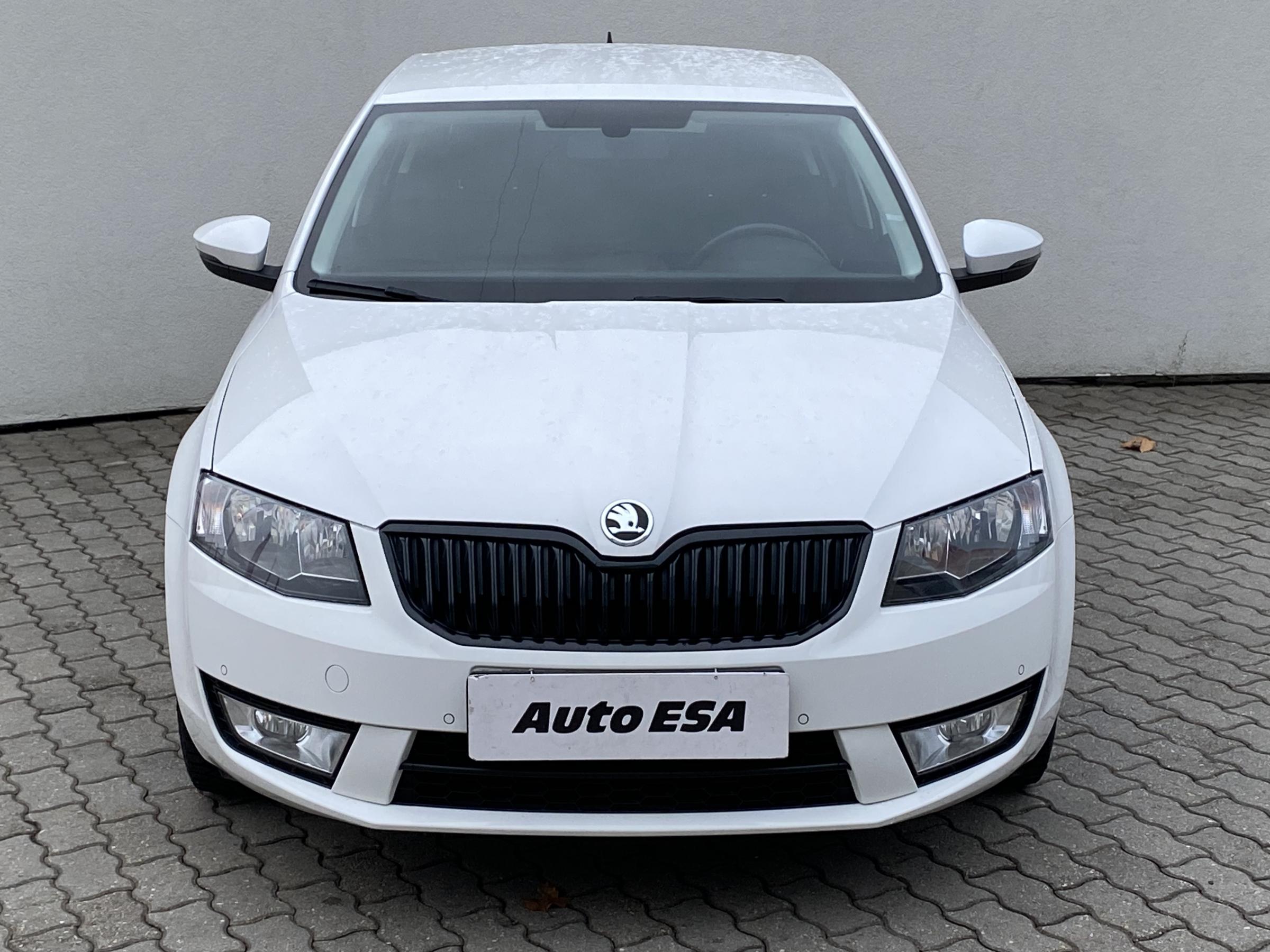 Škoda Octavia III, 2014 - pohled č. 2