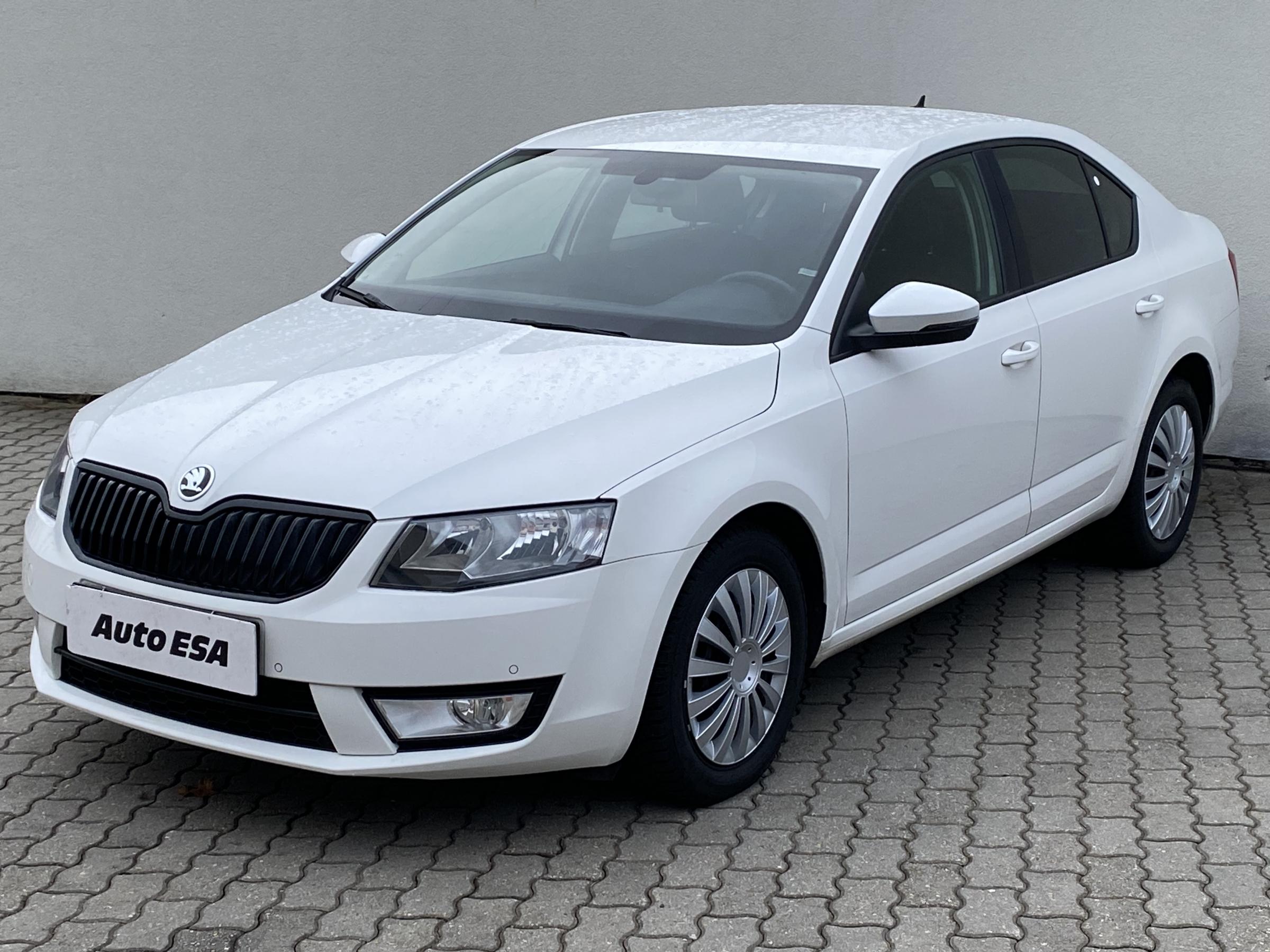 Škoda Octavia III, 2014 - pohled č. 3