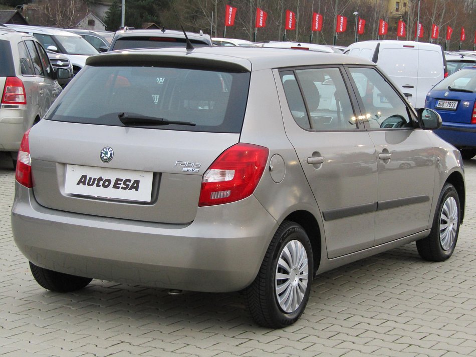 Škoda Fabia II 1.4 16V Ambiente