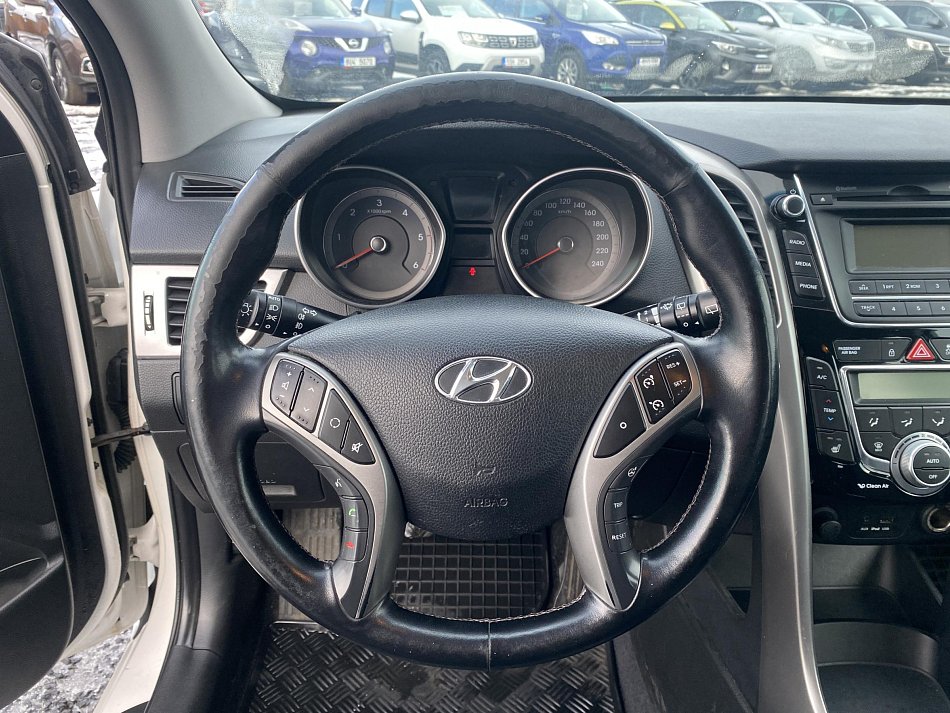 Hyundai I30 1.6CRDi 