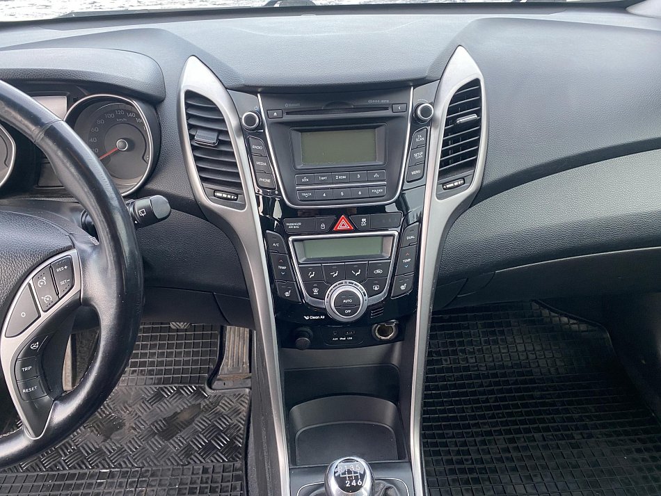 Hyundai I30 1.6CRDi 