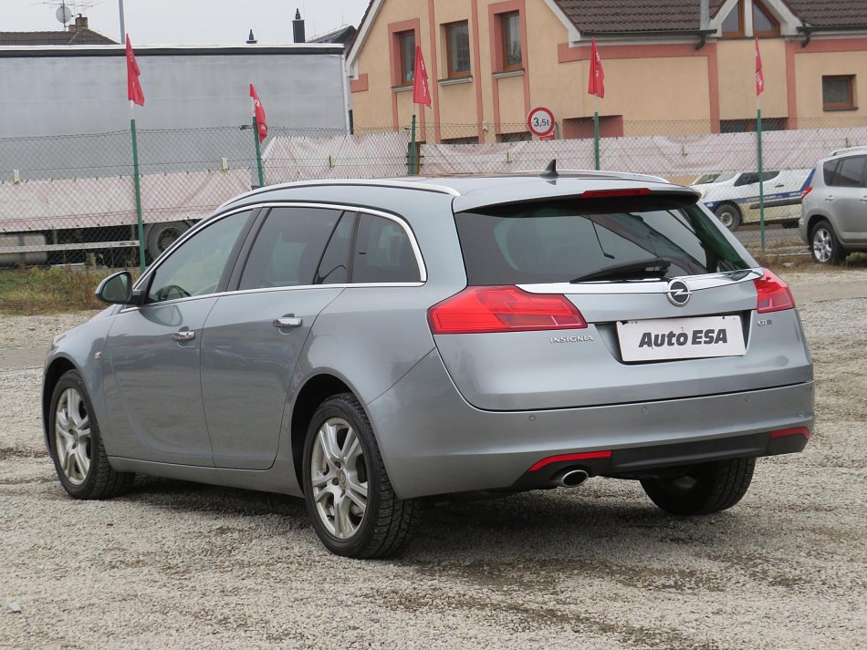 Opel Insignia 2.0 CDTi 