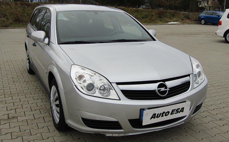 Opel Vectra 2.2 i 