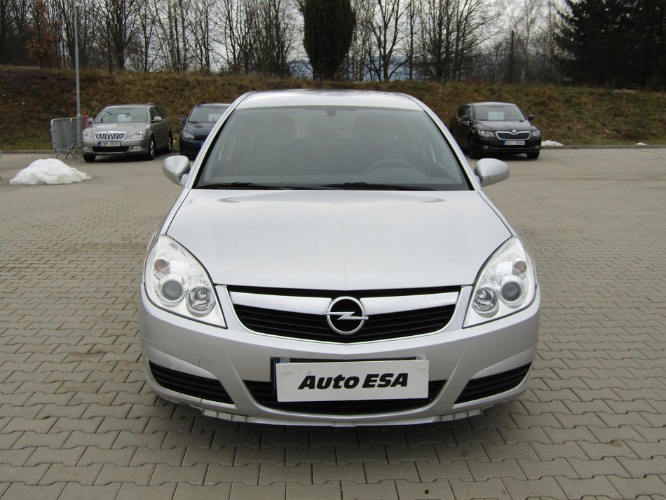 Opel Vectra 2.2 i 