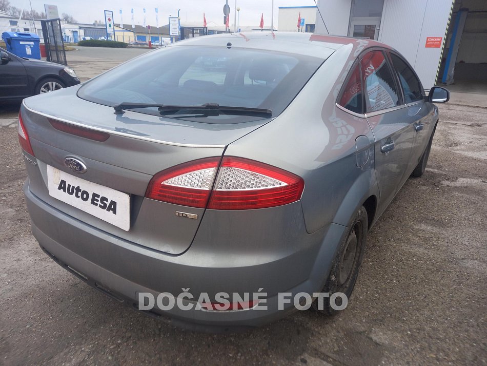 Ford Mondeo 1.8TDCi 