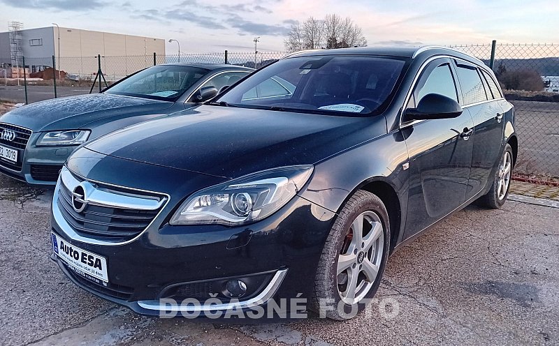 Opel Insignia 2.0d Cosmo ST