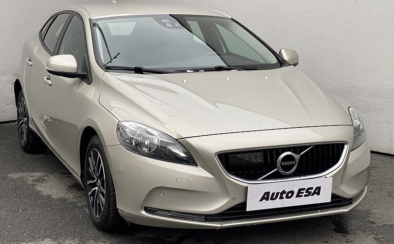 Volvo V40 2.0 