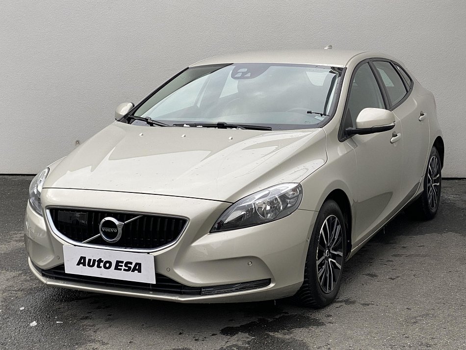 Volvo V40 2.0 