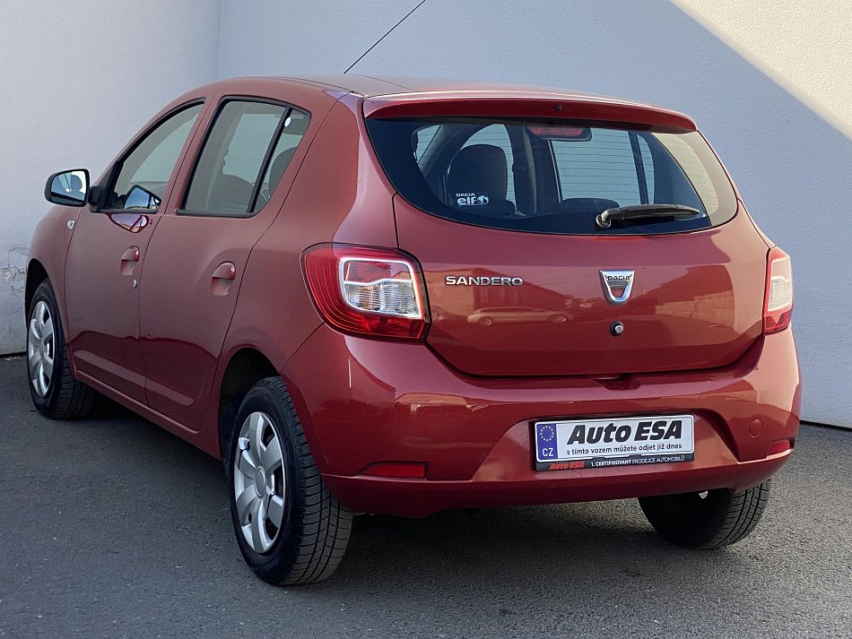 Dacia Sandero 1.2i 