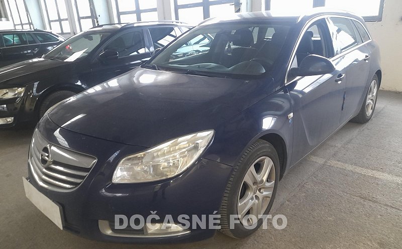 Opel Insignia 2.0d 