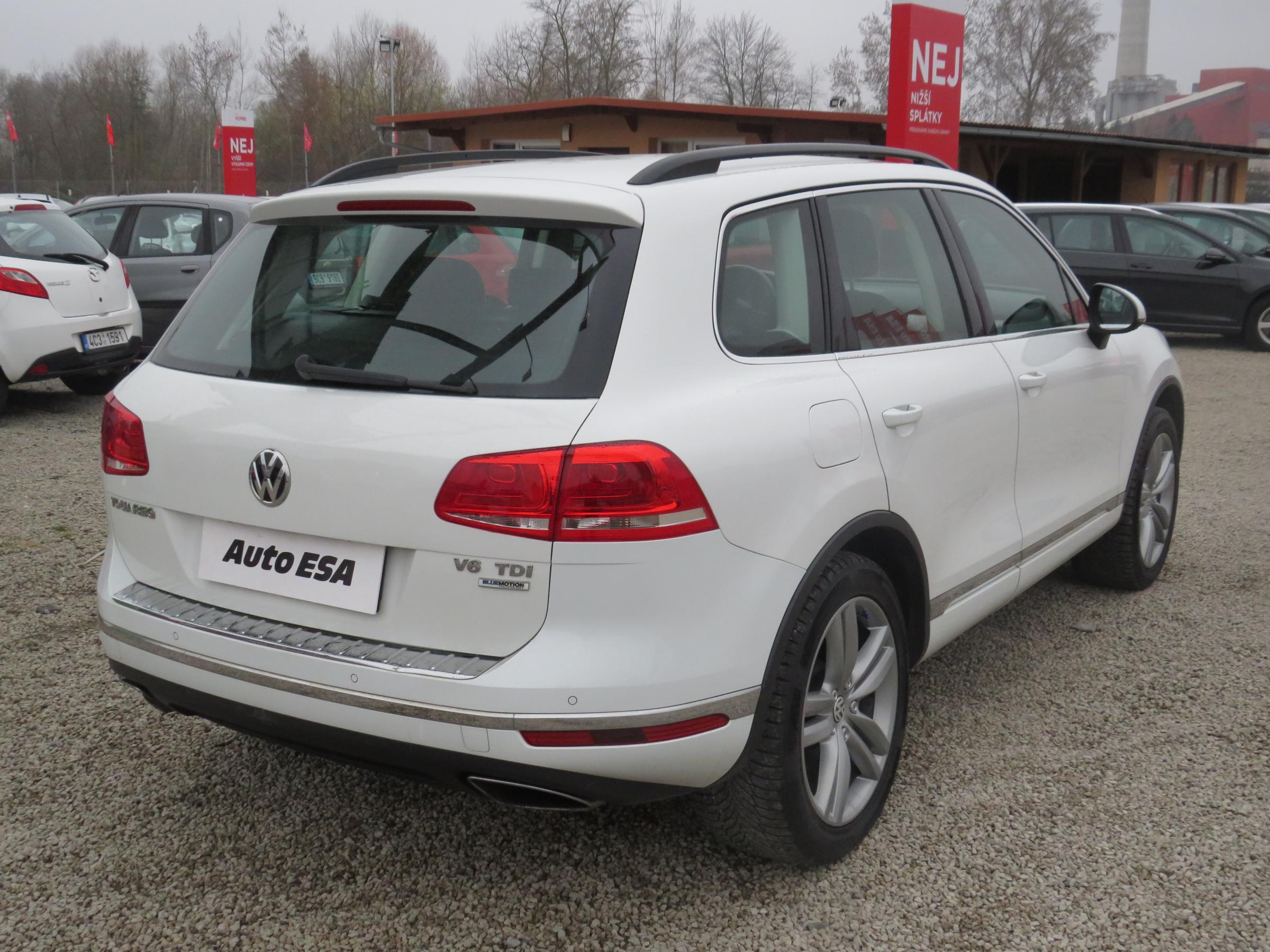 Volkswagen Touareg, 2015 - pohled č. 4
