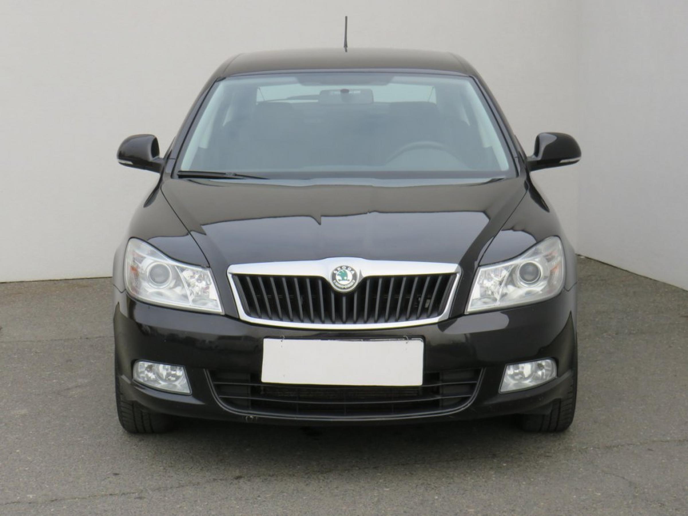 Škoda Octavia II, 2011 - pohled č. 2