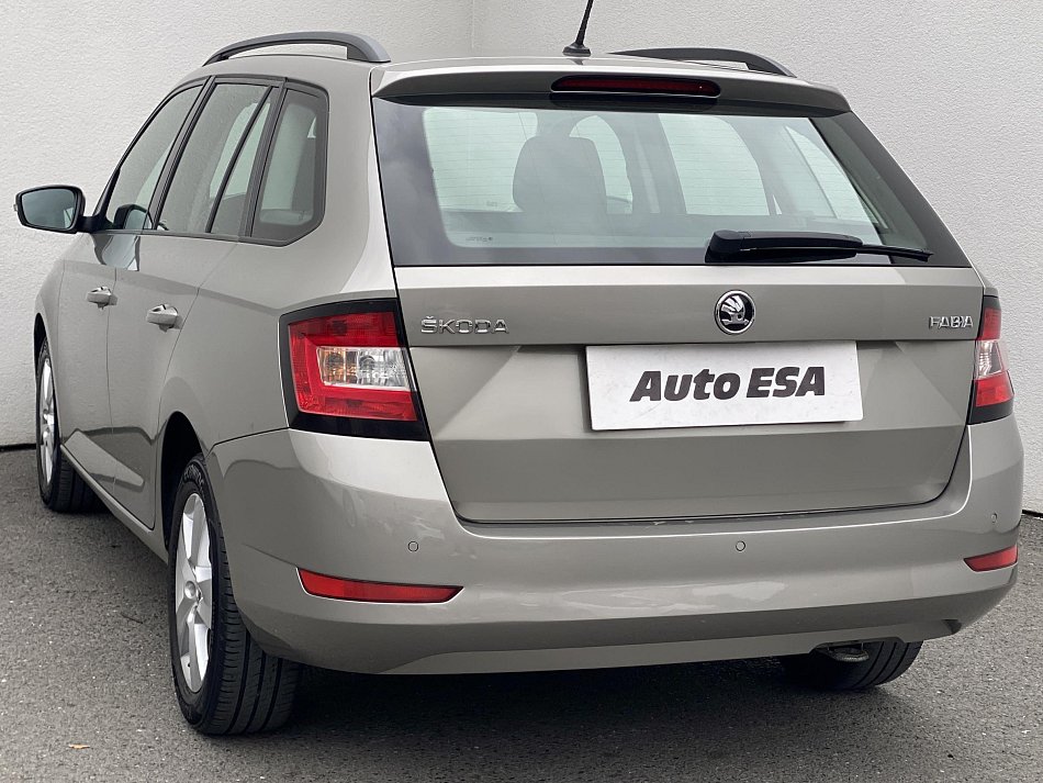 Škoda Fabia III 1.0 TSi Ambition