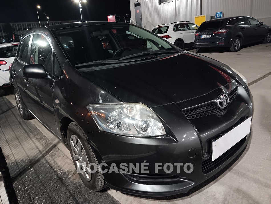 Toyota Auris 1.3 VVTi 