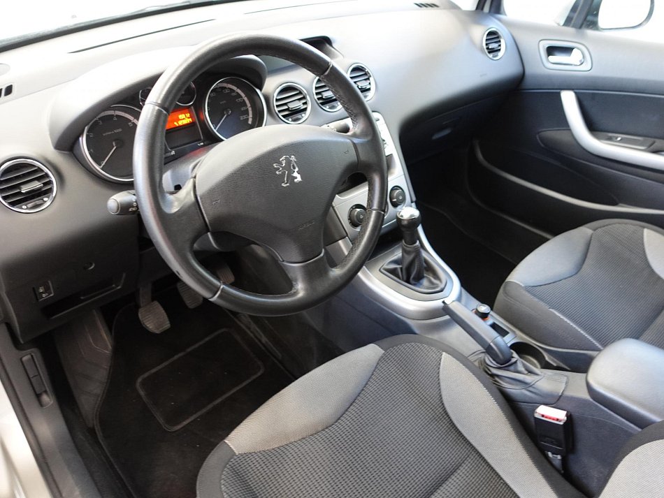 Peugeot 308 1.6i 