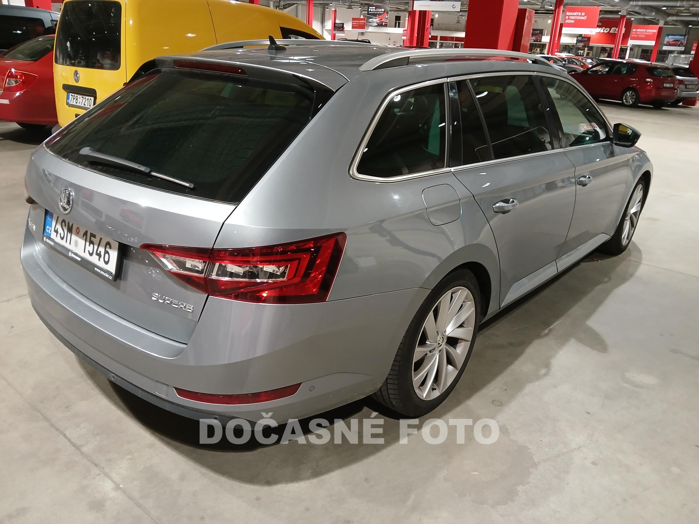 Škoda Superb, 2018 - celkový pohled