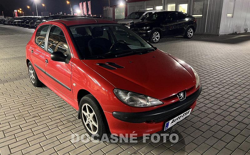 Peugeot 206 1.1i 