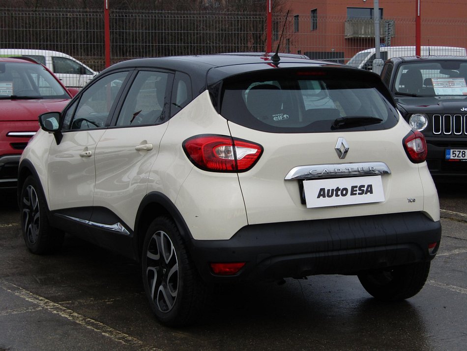 Renault Captur 1.2T 