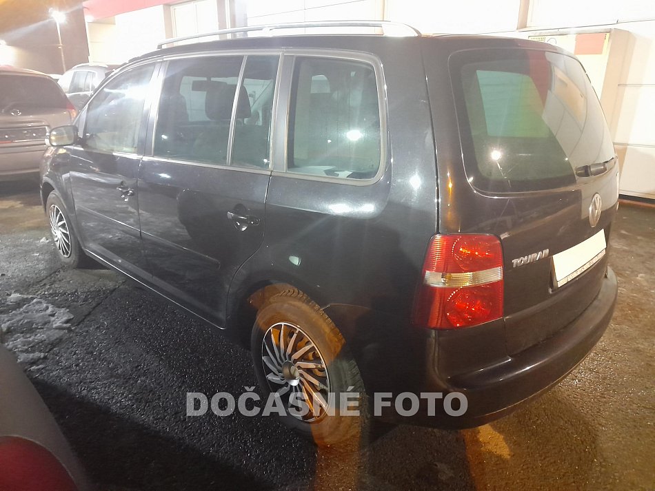 Volkswagen Touran 2.0 TDI Highline