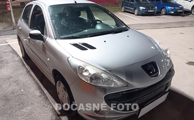 Peugeot 206 1.4i 