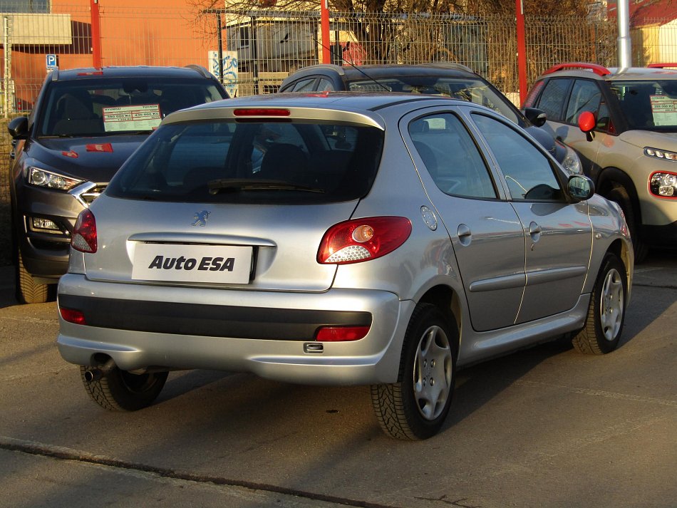 Peugeot 206 1.4i 