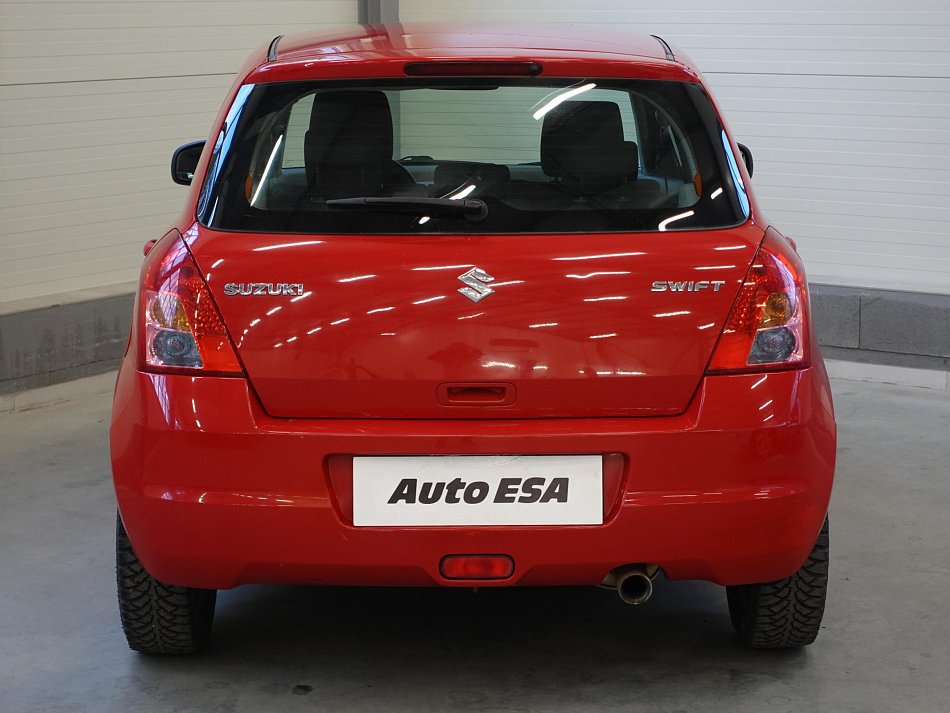 Suzuki Swift 1.4i 