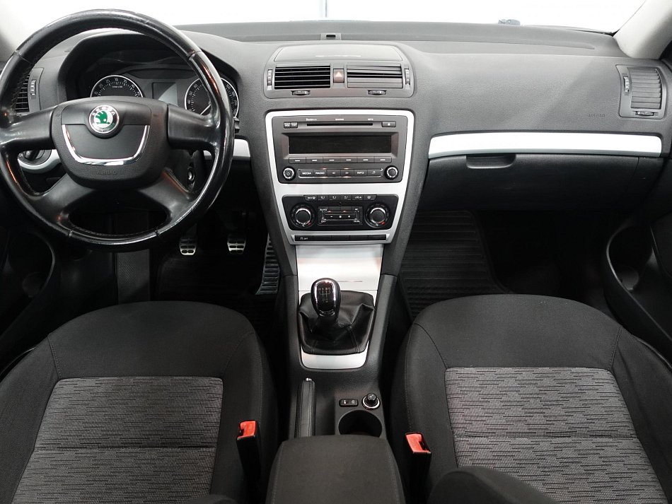 Škoda Octavia II 1.6 TDI 