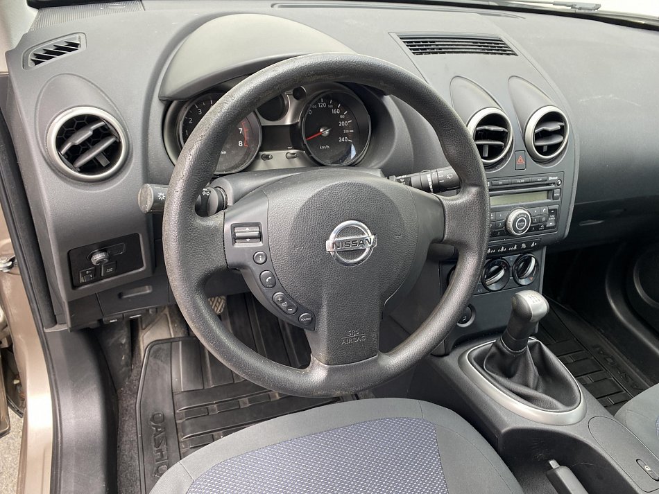 Nissan Qashqai 1.6 i Visia