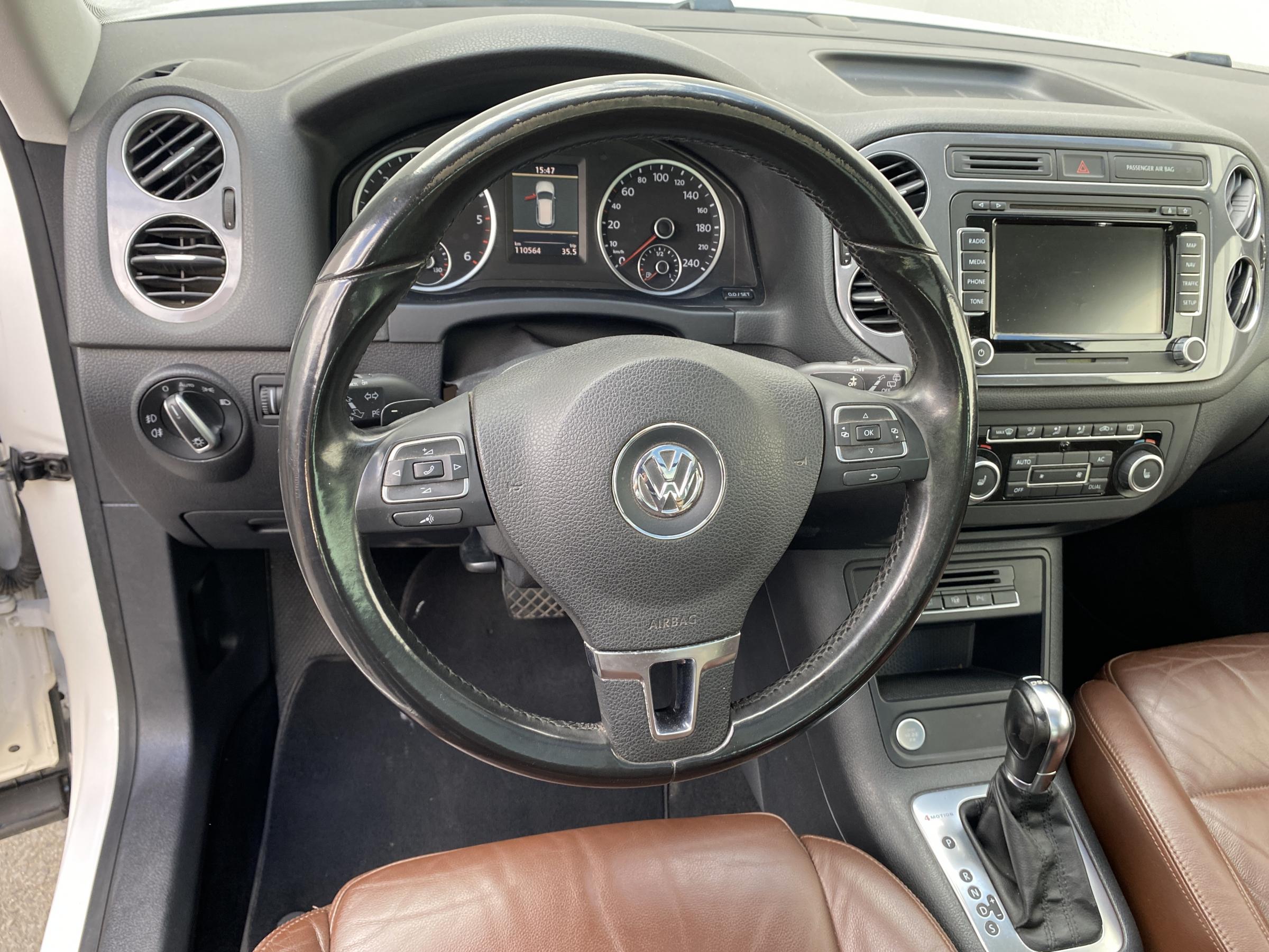 Volkswagen Tiguan, 2012 - pohled č. 16