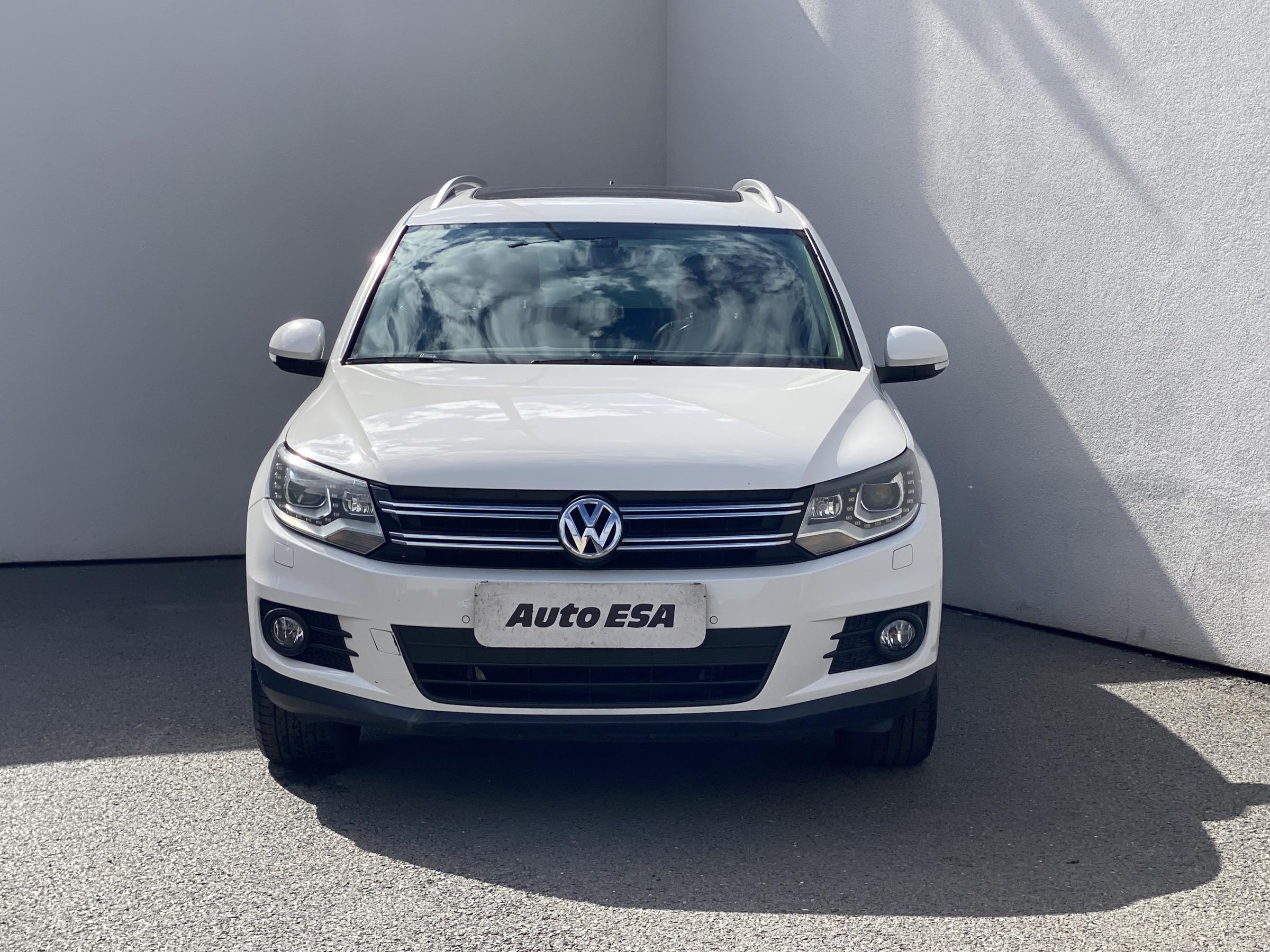 Volkswagen Tiguan, 2012 - pohled č. 2