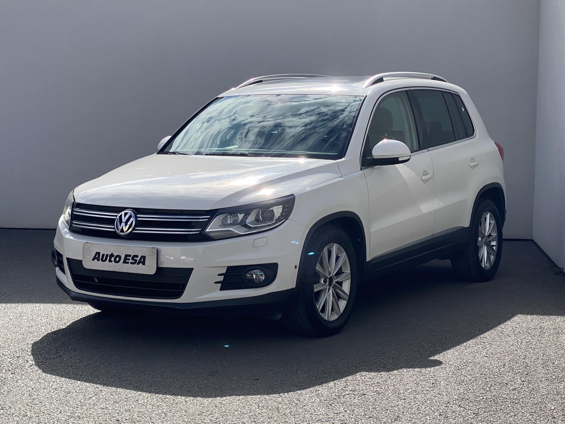 Volkswagen Tiguan, 2012 - pohled č. 3